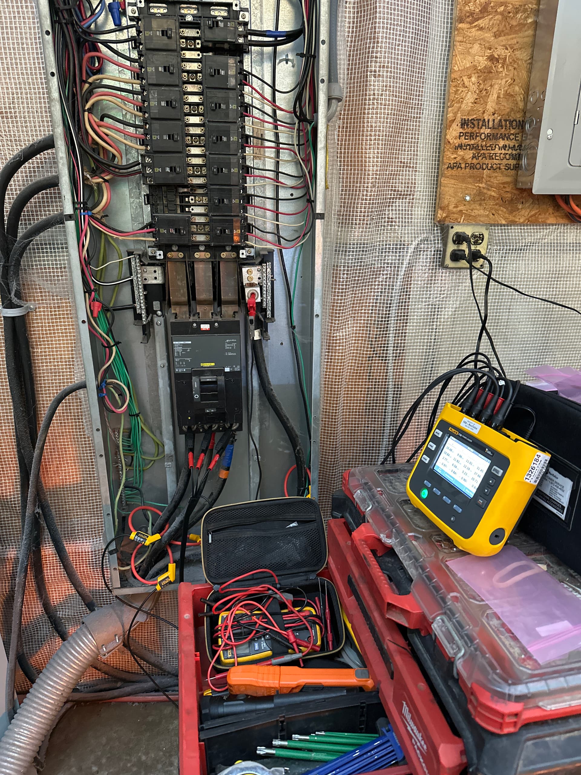 Power Quality Data Logging for Commercial Equipment Issues image